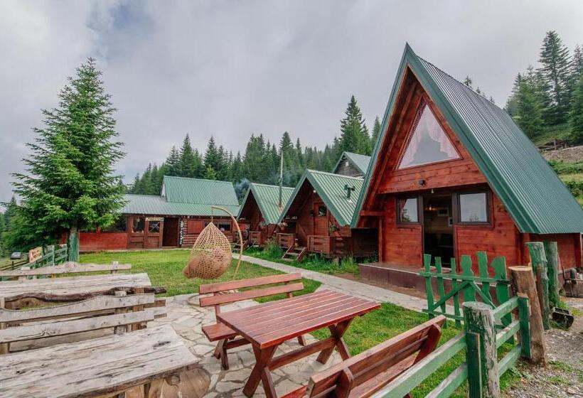 بانگلوی لوکس, Komovi   Kobil Do Guesthouse