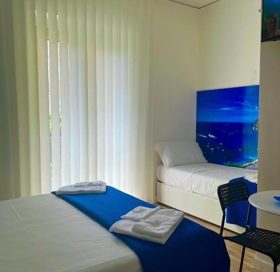 Quarto Triplo Basic, Pompei Art
