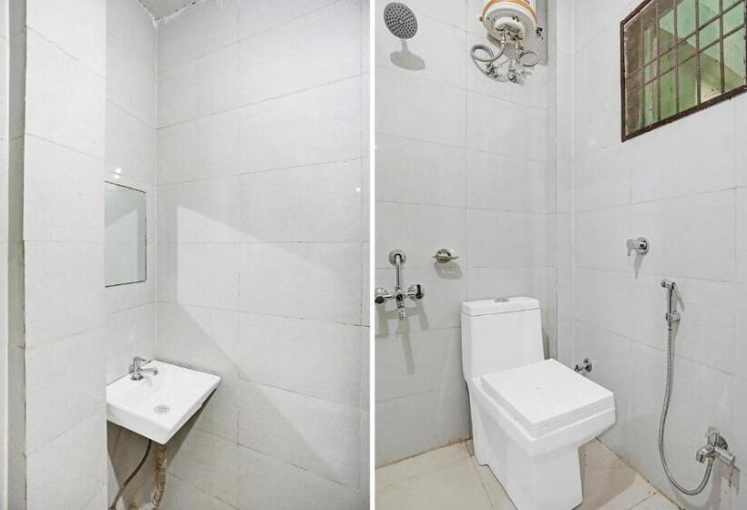 Üç Kişilik Klasik oda, Oyo 81244 Forty Three Mainvue