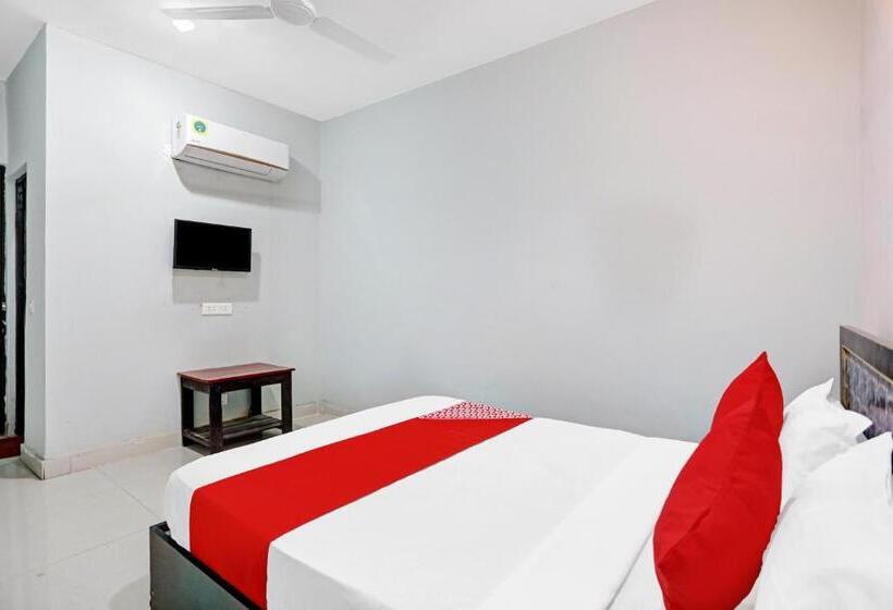 Üç Kişilik Klasik oda, Oyo 81244 Forty Three Mainvue