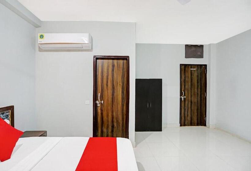 Üç Kişilik Klasik oda, Oyo 81244 Forty Three Mainvue