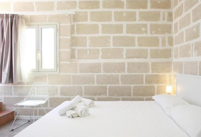 اتاق استاندارد با تراس و چشم‌انداز دریا, Casa Maja Rooms & Suites