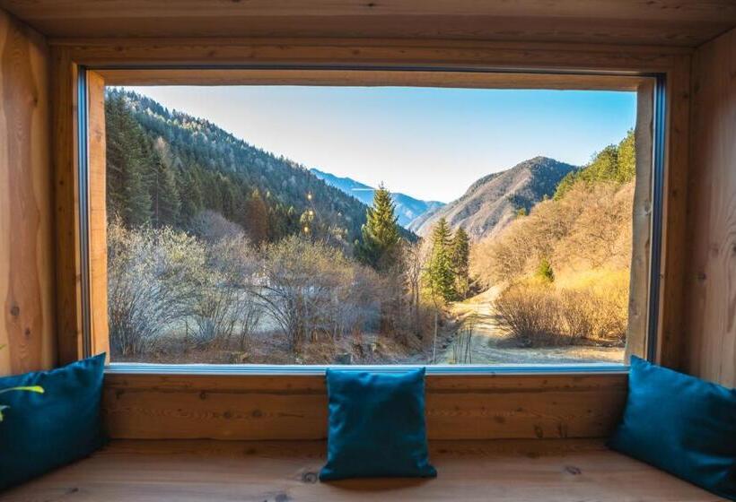 발코니 디럭스 룸, Chalet Noèr