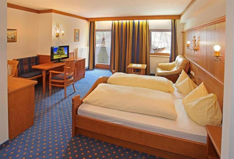 Номер Стандарт с Балконом, Posthotel Erlerwirt