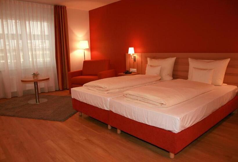 Номер Комфорт, Businesshotel Schramberg
