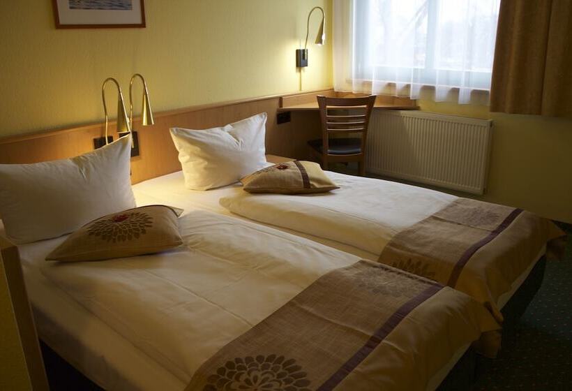 اتاق استاندارد یک نفره, Acron Hotel Wittenberg