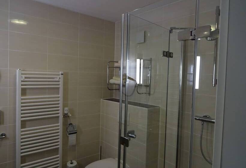 Номер Стандарт, Gasthof Hotel Zum Ross