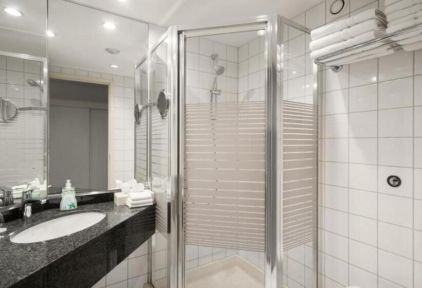 اتاق استاندارد سه نفره, Kirchers Park & Wellnesshotel Kaiserstuhl