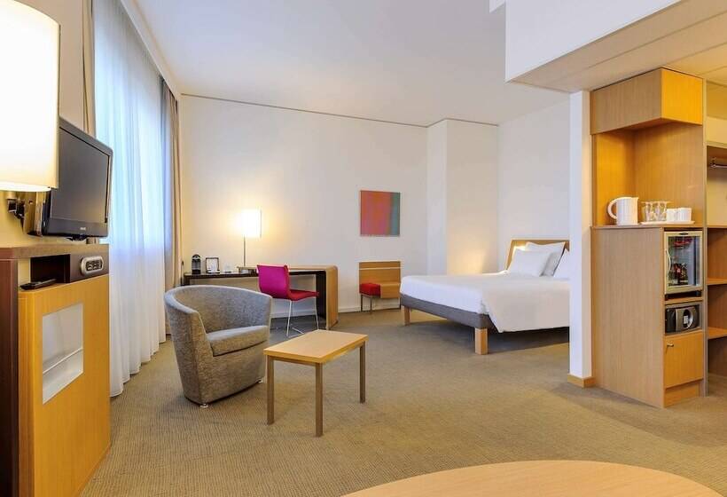 اتاق اجرایی, Novotel München Airport   Newly Renovated