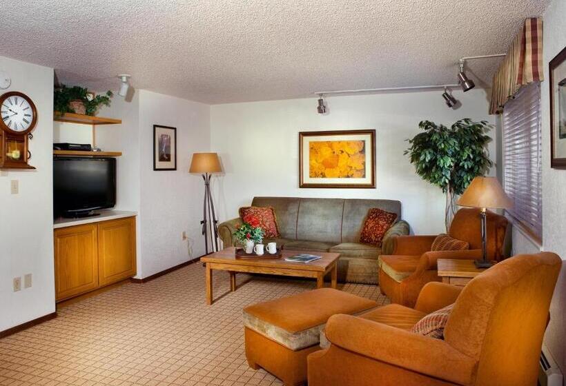 Апартаменты 2 Спальни, Getaways At Eagle Point Resort