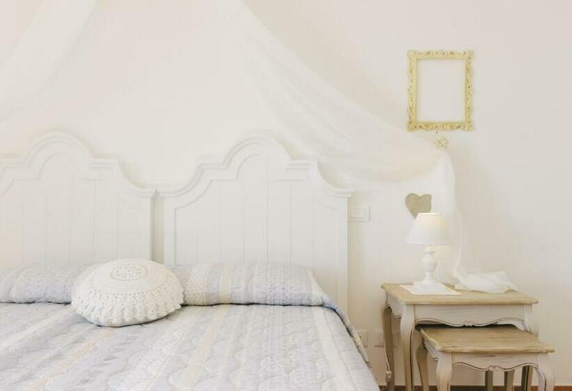 Quarto Estandar Cama King, Ristorante Pintadera
