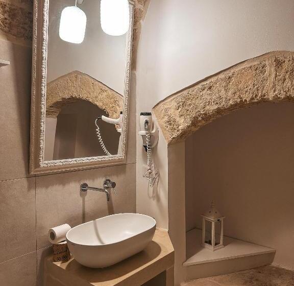 Трехместный Номер Deluxe, Palazzo Alma Luxury Rooms