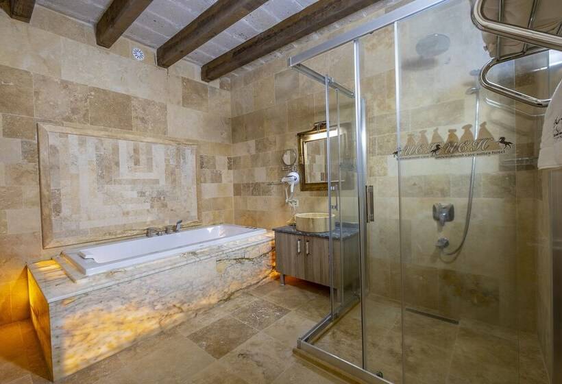 اتاق سوپریور, Underground Cave Suites