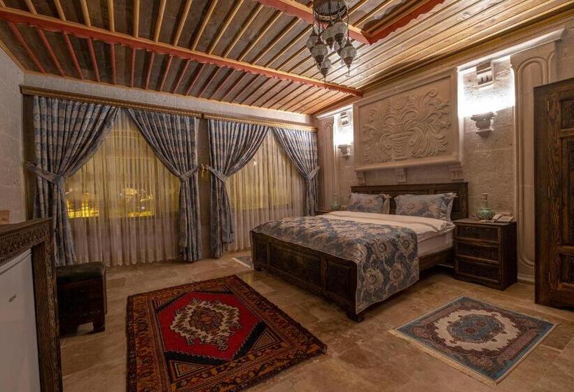 اتاق استاندارد با وان آب گرم, Underground Cave Suites