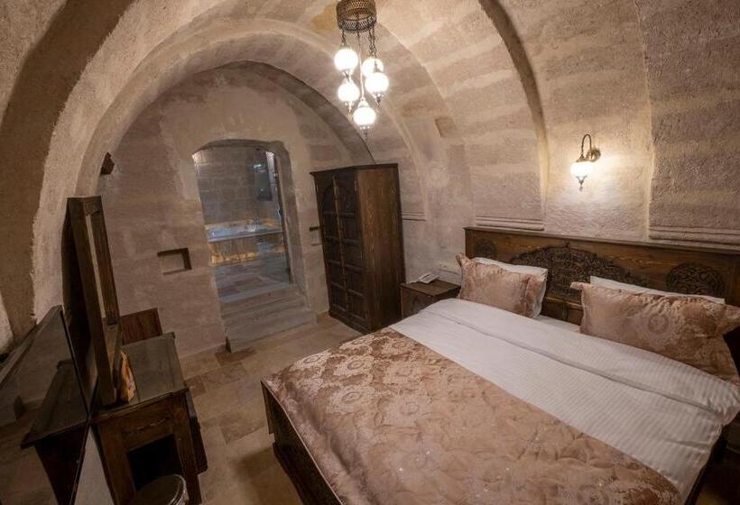 اتاق لوکس, Underground Cave Suites