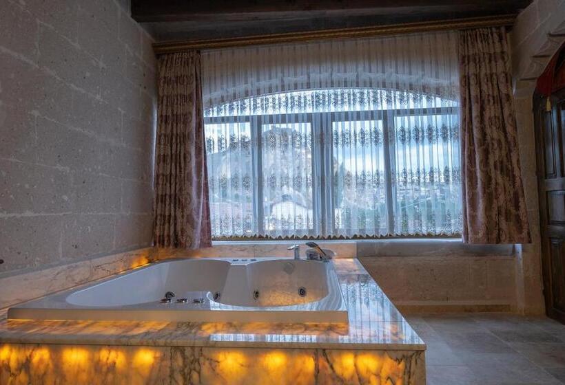 اتاق استاندارد با تخت بزرگ, Underground Cave Suites