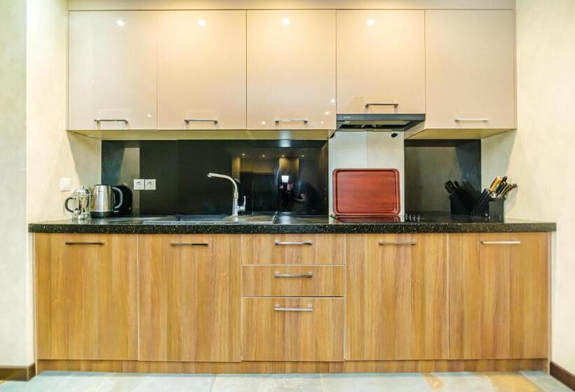 آپارتمان 1 خوابه با چشم‌انداز باغ, Port Baku Residance Family Room 710 A