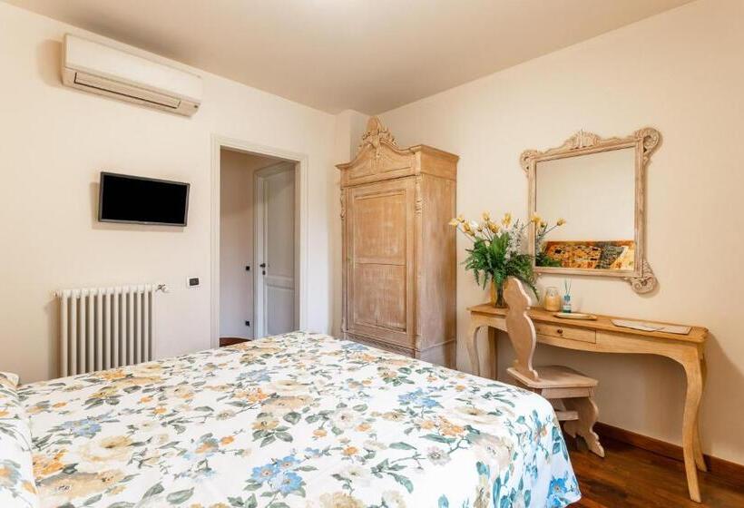 اتاق استاندارد با بالکن, Villa Diletta B&b