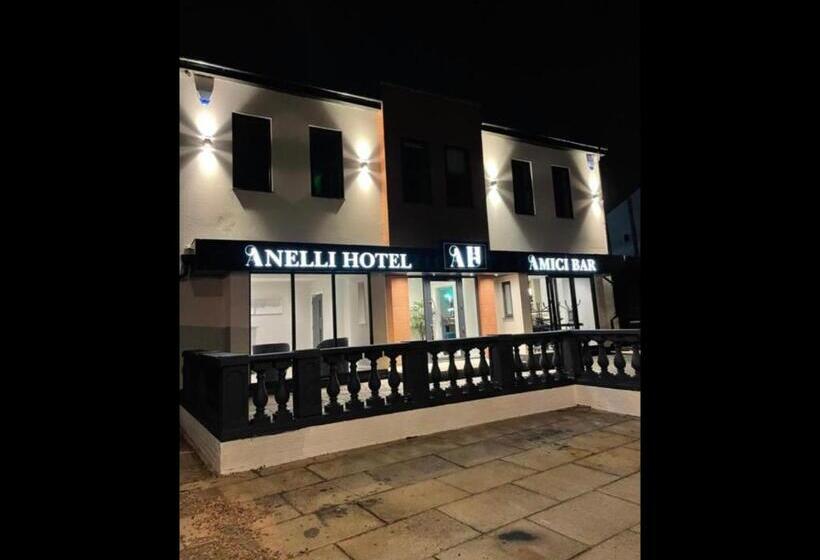 Quarto Familiar, Anelli