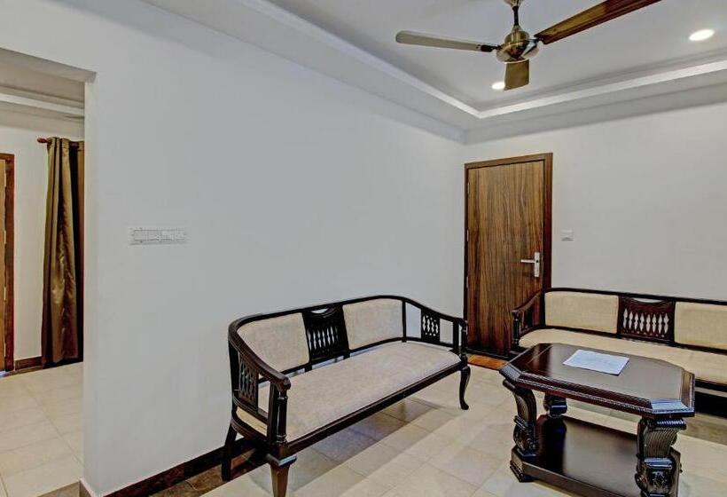高级大房间, Treebo Premium Travancore Palace Cherthala