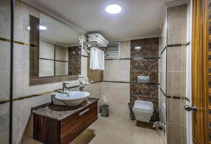 اتاق استاندارد یک نفره, Madi Otel