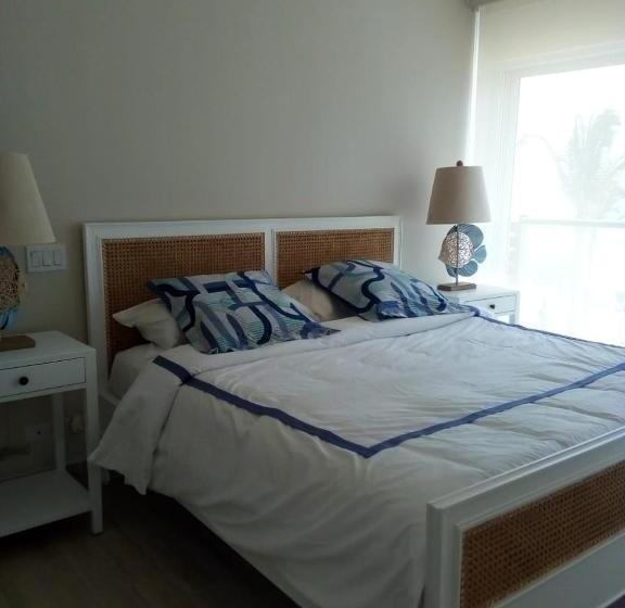 Люкс Deluxe Вид на Море, Playa Caracol Residences
