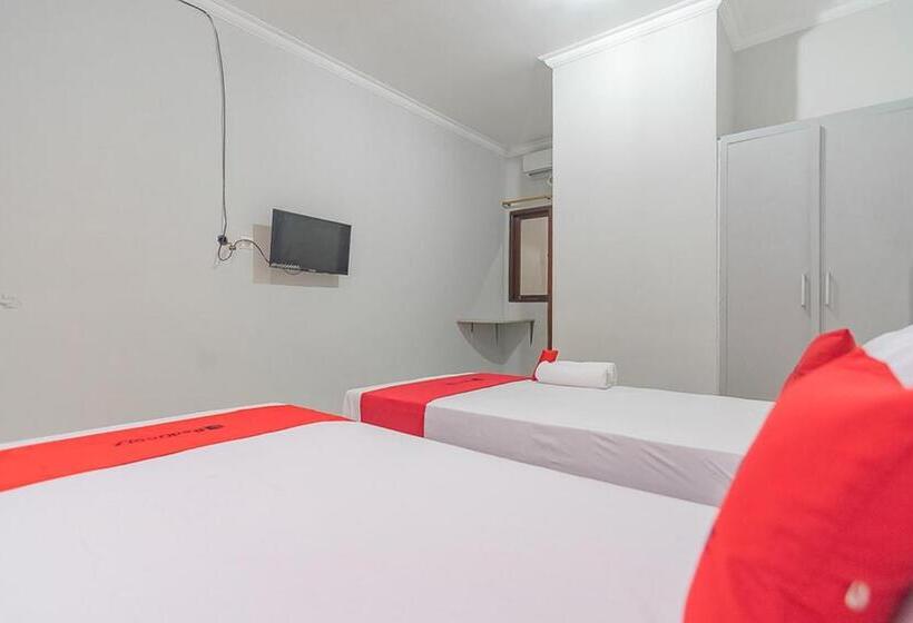 Номер Стандарт, Reddoorz Plus At Bukit Cinta Street Balikpapan