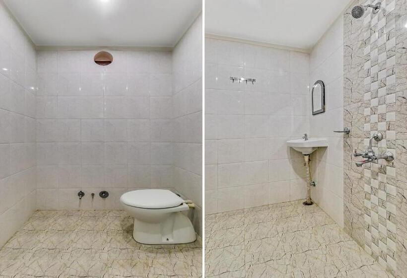 Трехместный Номер Классика, Super Hotel O Royal