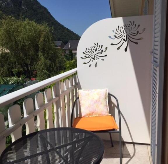 اتاق لوکس با بالکن, B&b Mon Rêve, Petit Déjeuner Bio, Jacuzzi
