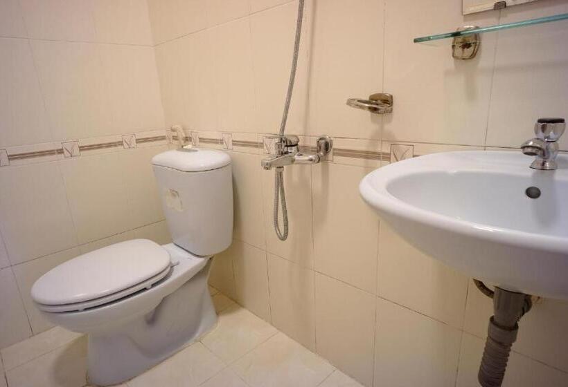 Трехместный Номер Классика, Oyo 75359 Thaiburi Thara Resort