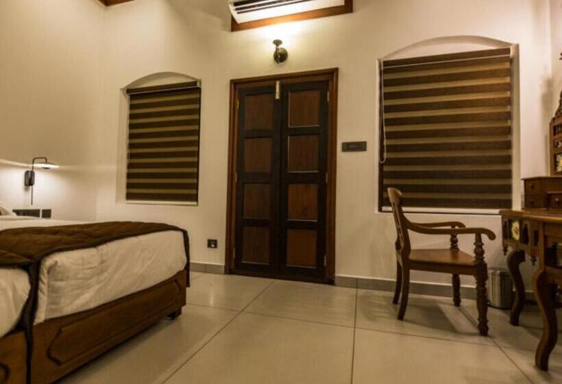 Номер Deluxe, Villa De 1945