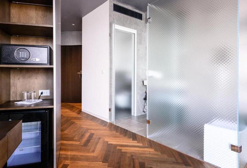 سوییت خانوادگی, Hirschen Oberkirch   Design Boutique
