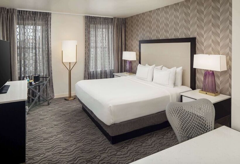 سوییت, Doubletree Suites By Hilton Hotel Detroit Downtown   Fort Shelby