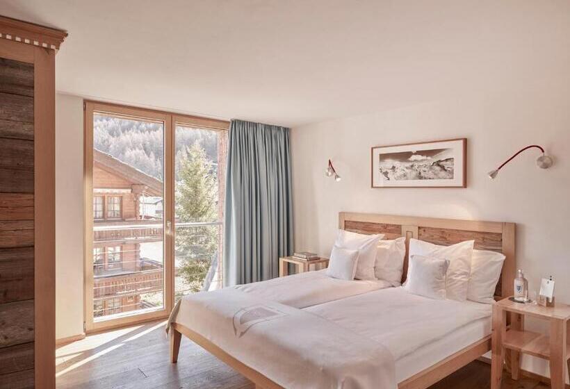 Люкс, Firefly Luxury Suites