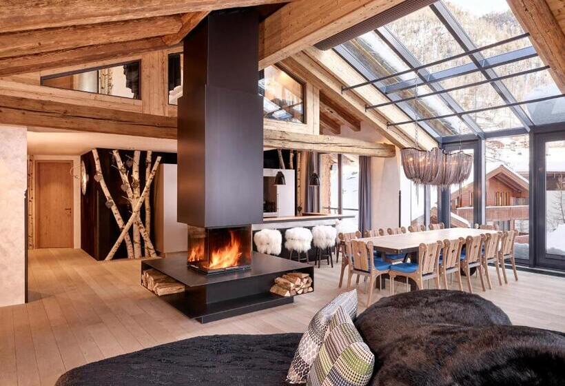 Номер Стандарт, Firefly Luxury Suites