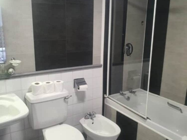 Номер Стандарт Трехместный, Harmony Inn Kingscourt