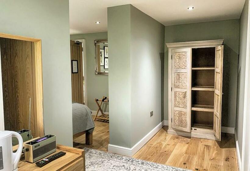Стандартный Номер Кровать Кинг, The Swan Inn Letton