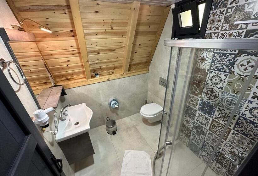 Четырехместный номер Премиум, Organic Village Bungalow