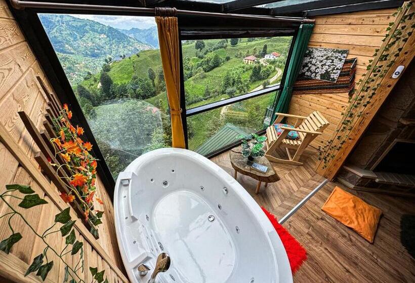 Четырехместный номер Премиум, Organic Village Bungalow
