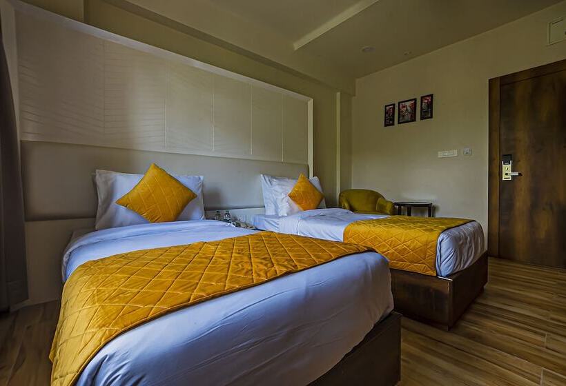 Номер Deluxe, Regenta Inn Sambalpur, Farm Road