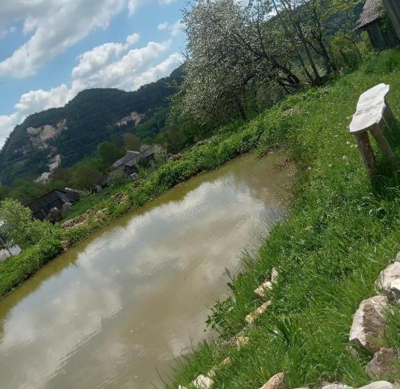 اتاق استاندارد, Room In Guest Room   Sejour In Green Garden With Lake View For 2 People