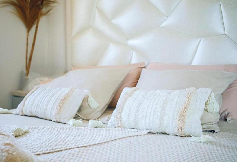 Стандартный Номер Кровать Кинг, Villa Cocoon   Love Room 13