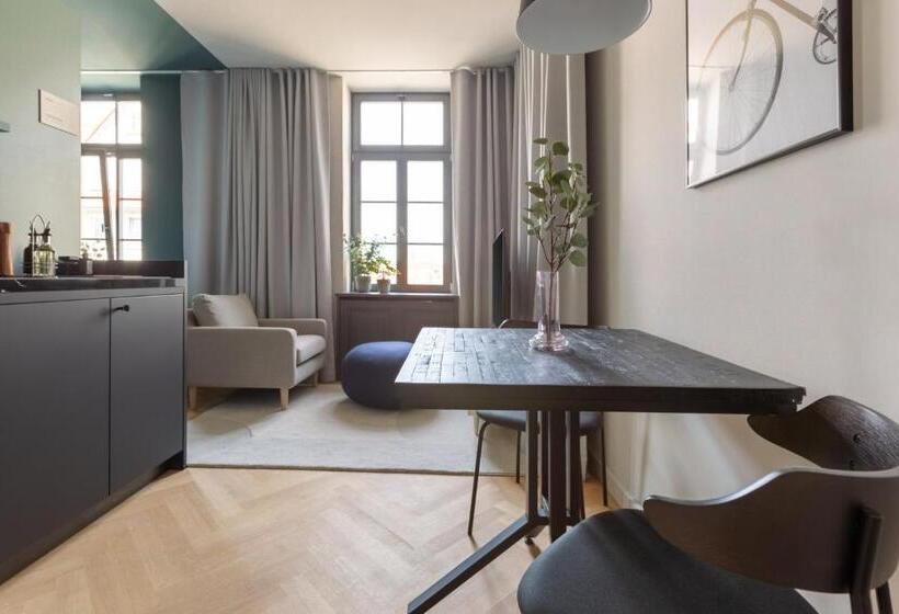 Люкс, Limehome Rottenburg Am Neckar Poststraße