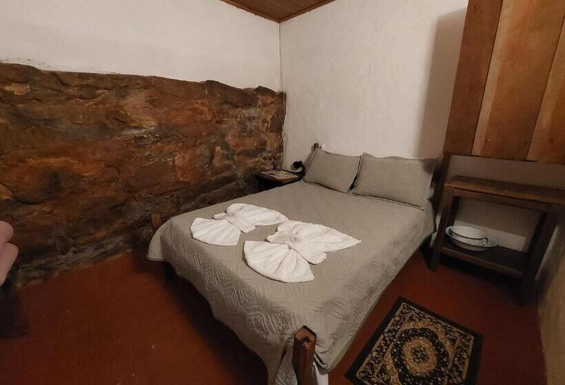 Standard room with outdoor bath, Fazenda Da Roseta   Turismo Rural E Passeios A Cavalo