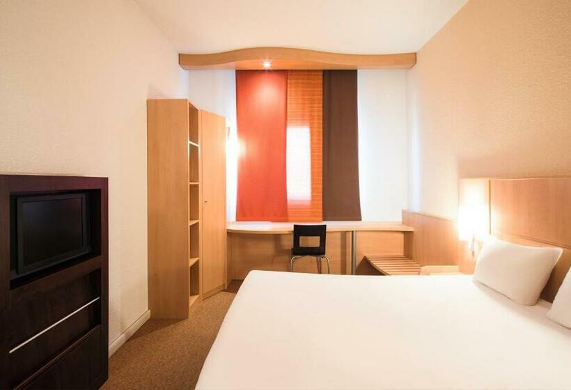 Номер Стандарт, Ibis Como