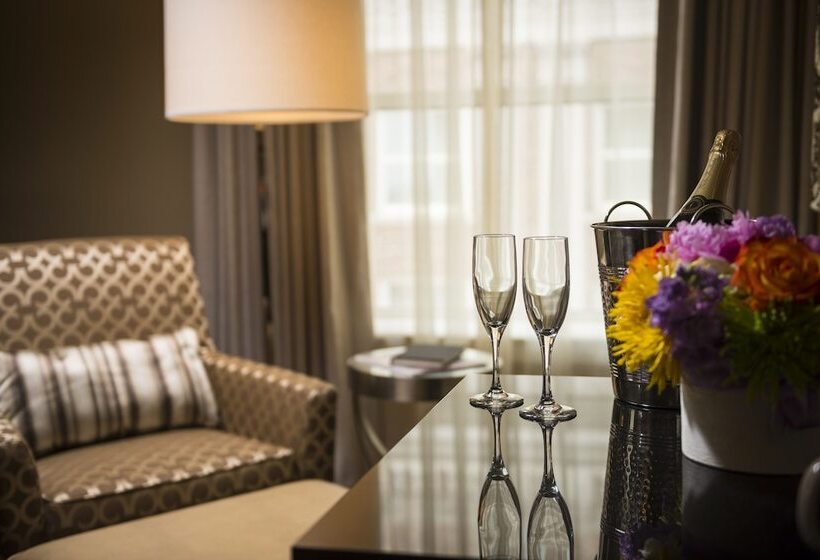 اتاق لوکس, The Skirvin Hilton Oklahoma City