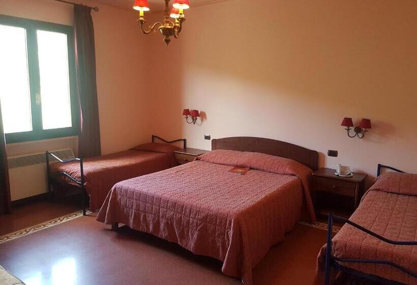 スタンダード４人部屋, Poggio Degli Olivi