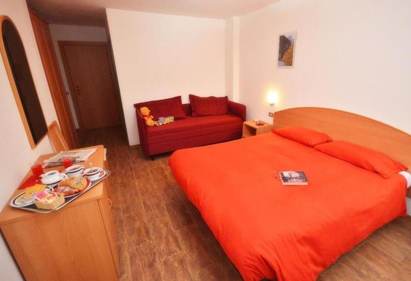 4인용 스탠다드 룸, Albergo Sporting