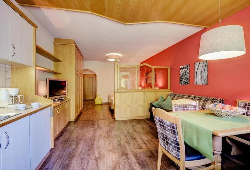 Студия Стандарт, Alpenhof Lodge