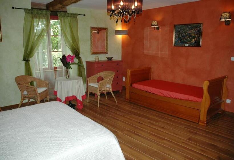 Семейный Номер, Chambres D Hotes Les Douves